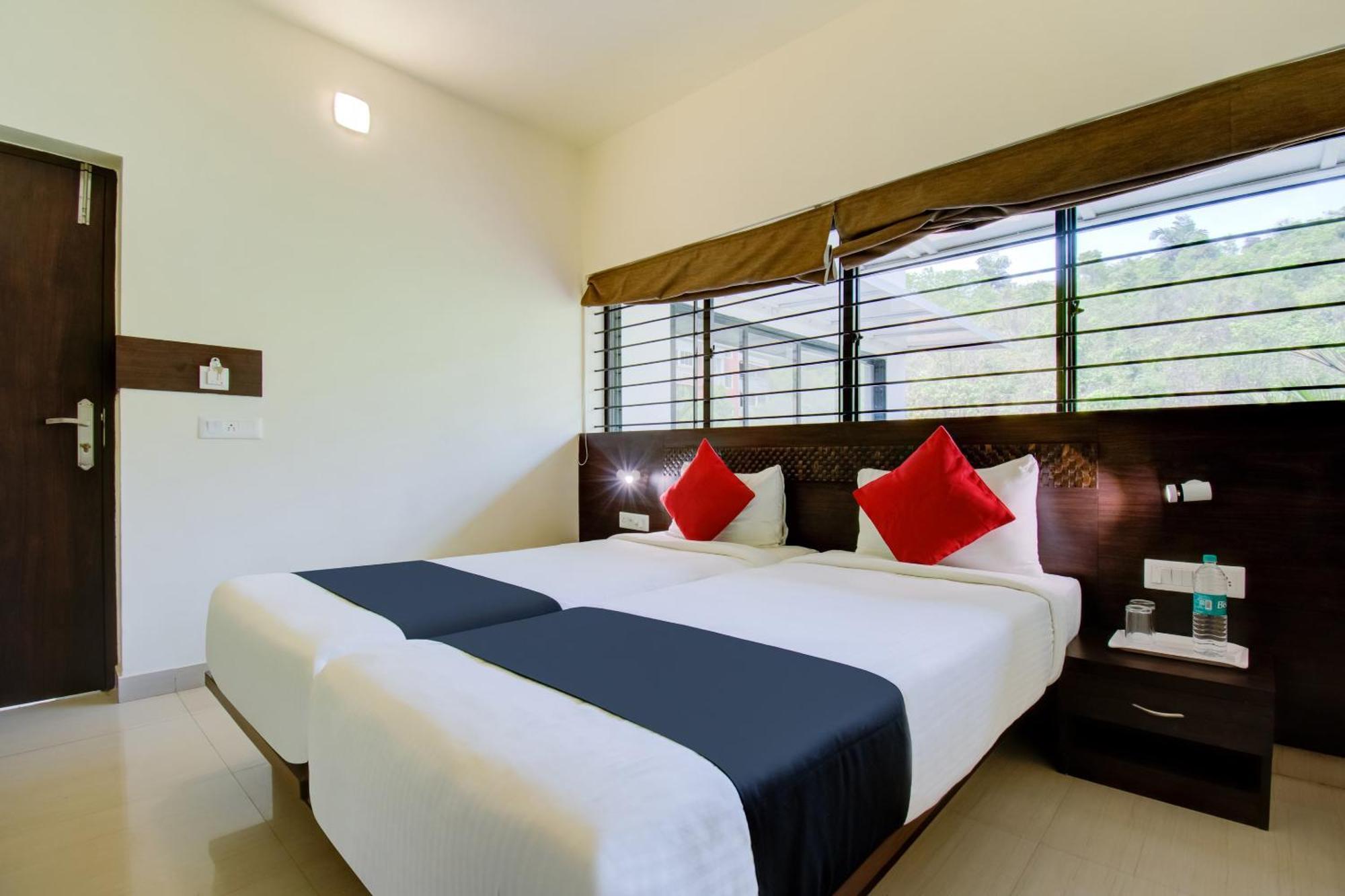 Hotel Xec Residency Margao Zimmer foto